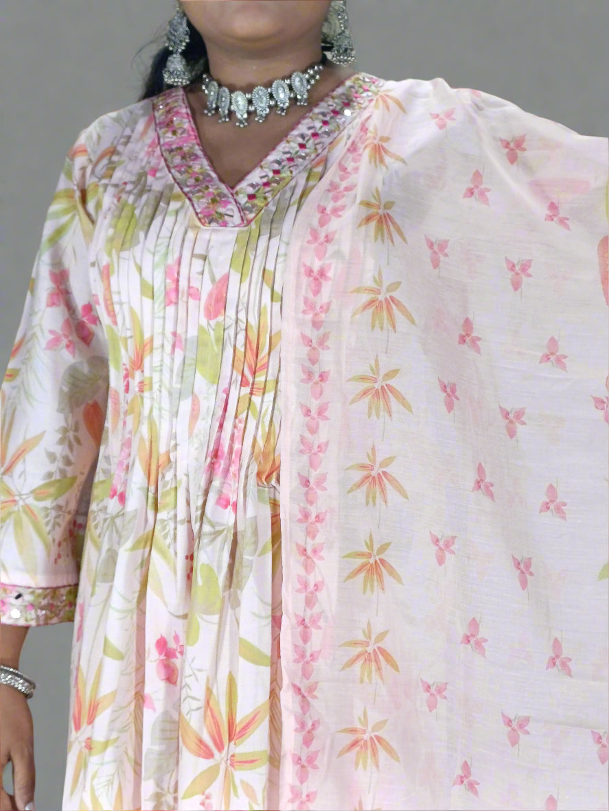 Saanvi Three Piece Straight Cut Kurti Set