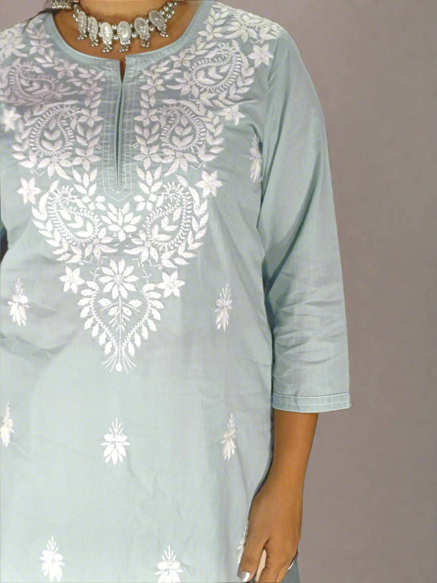 Vyoma Three Piece Straight Cut Kurti Set