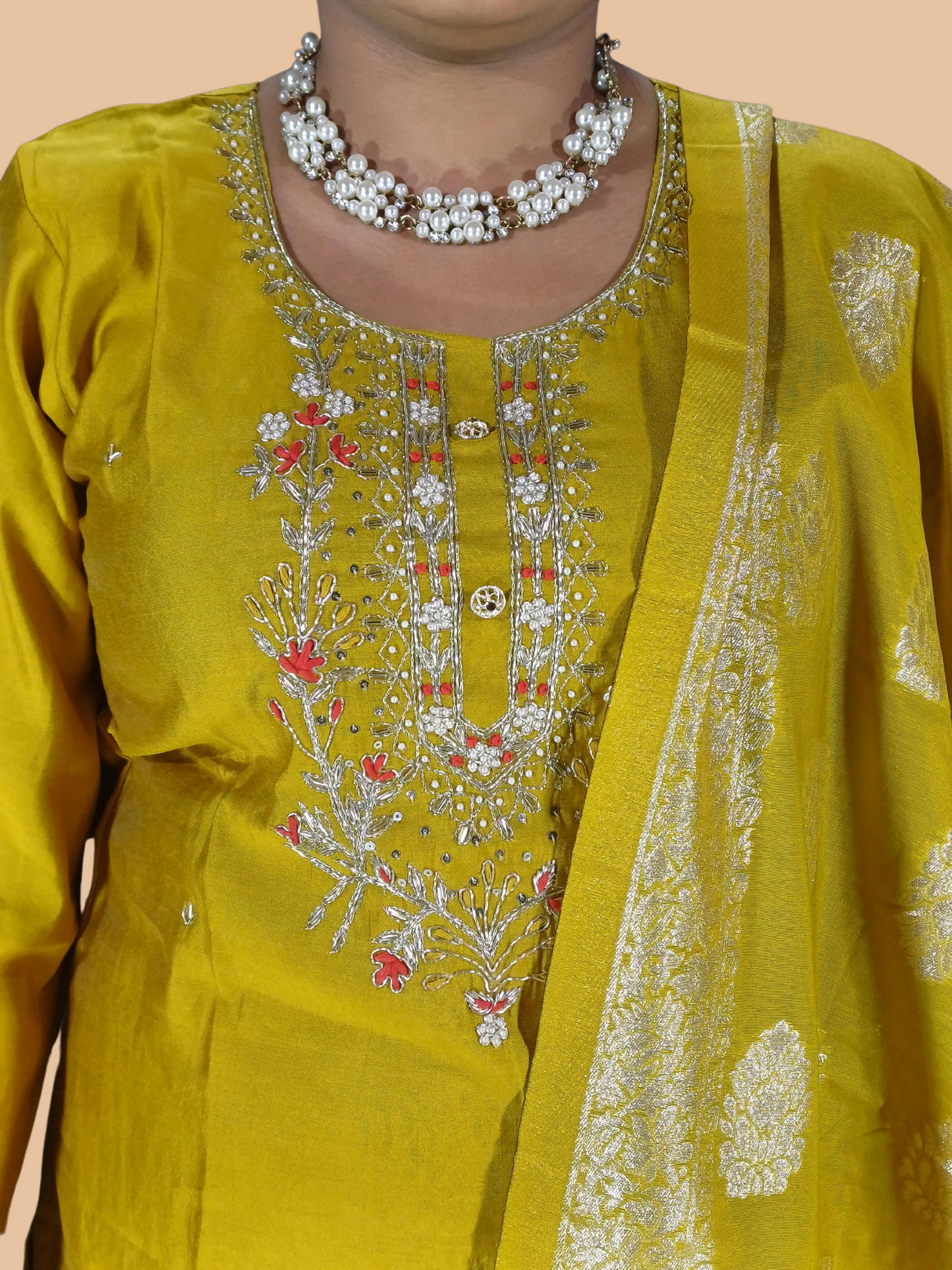 Taraana Three Piece Straight Cut Kurti Set