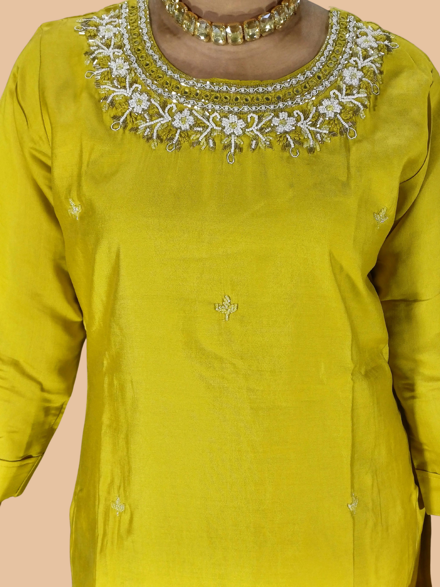 Taraana Three Piece Straight Cut Kurti Set