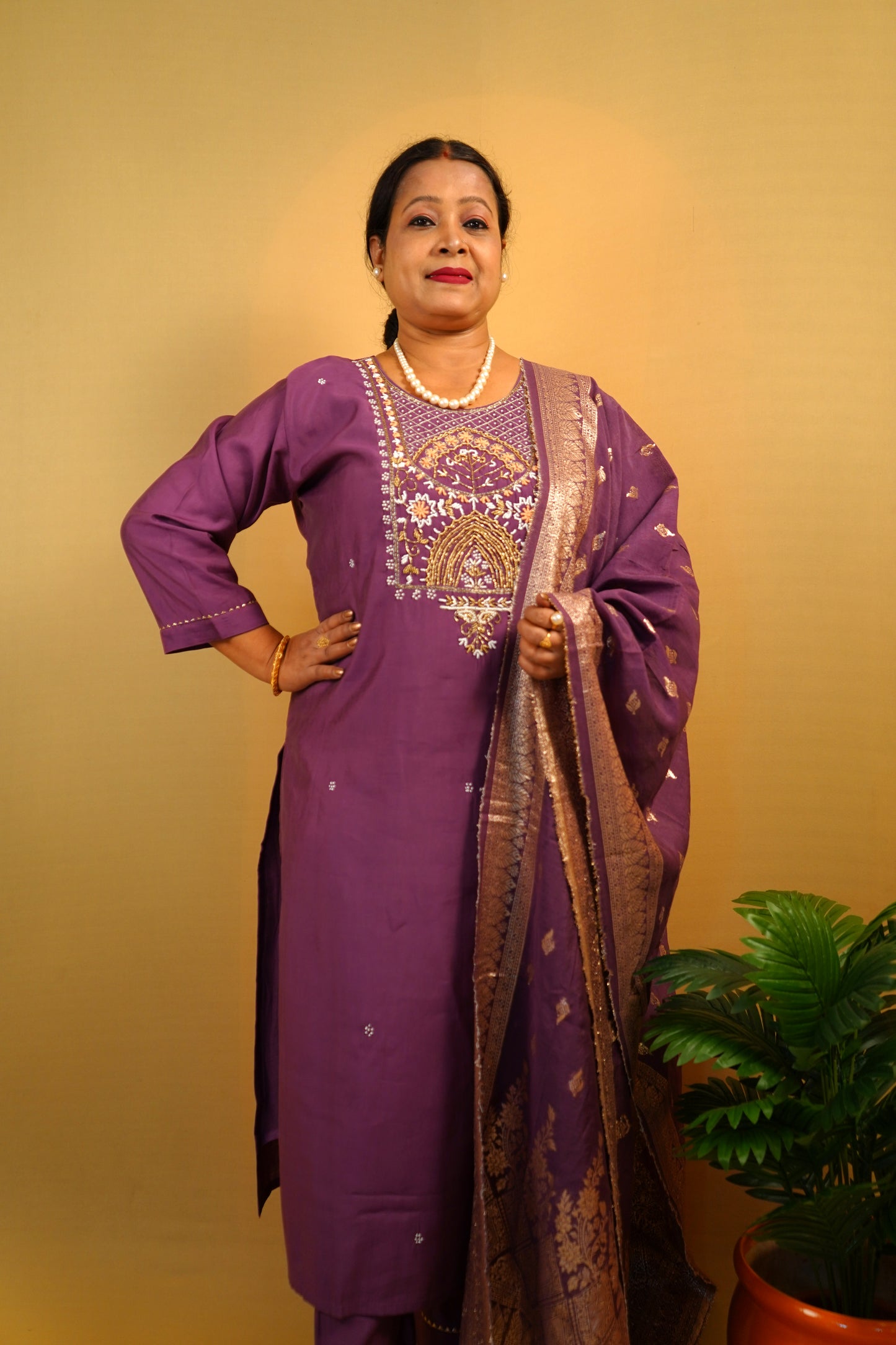 Esha Three Piece Straight Cut Kurti Set