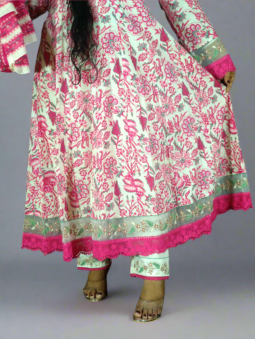 Saanvi Three Piece Anarkali Cut Kurti Set
