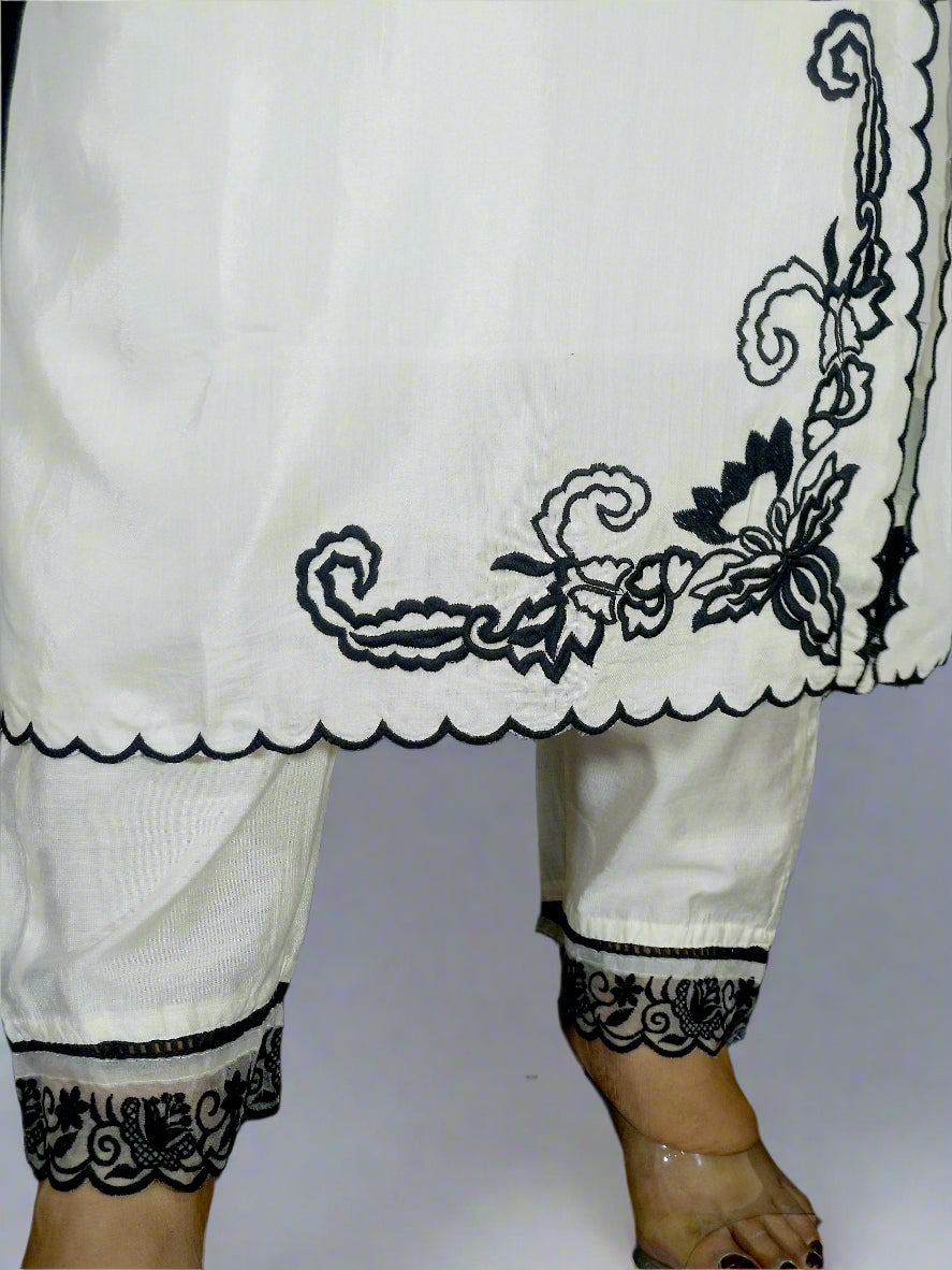 Ruhani Three Piece A-Line Cut Kurti Set