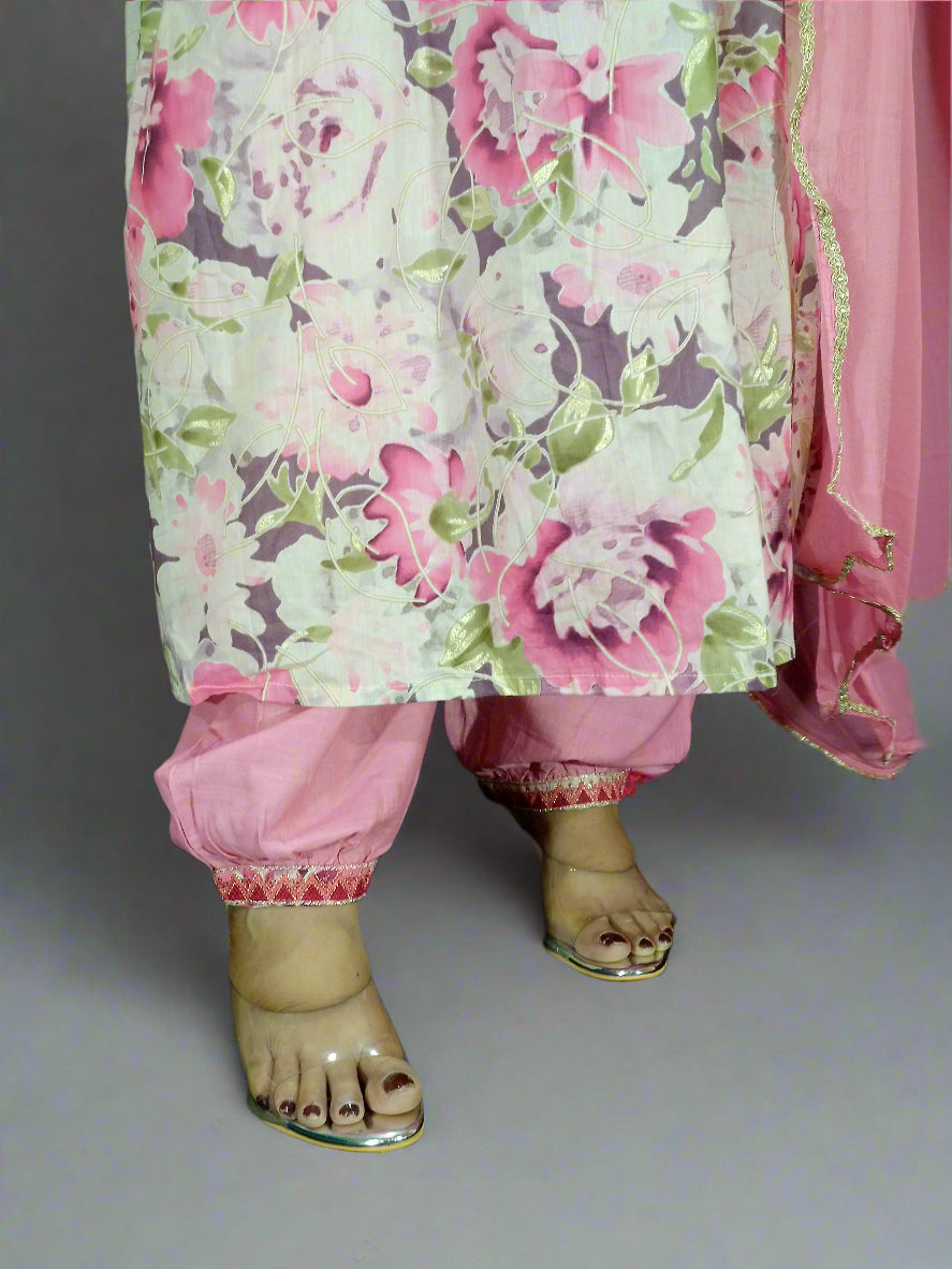 Saanvi Three Piece Aaliya Cut Kurti Set