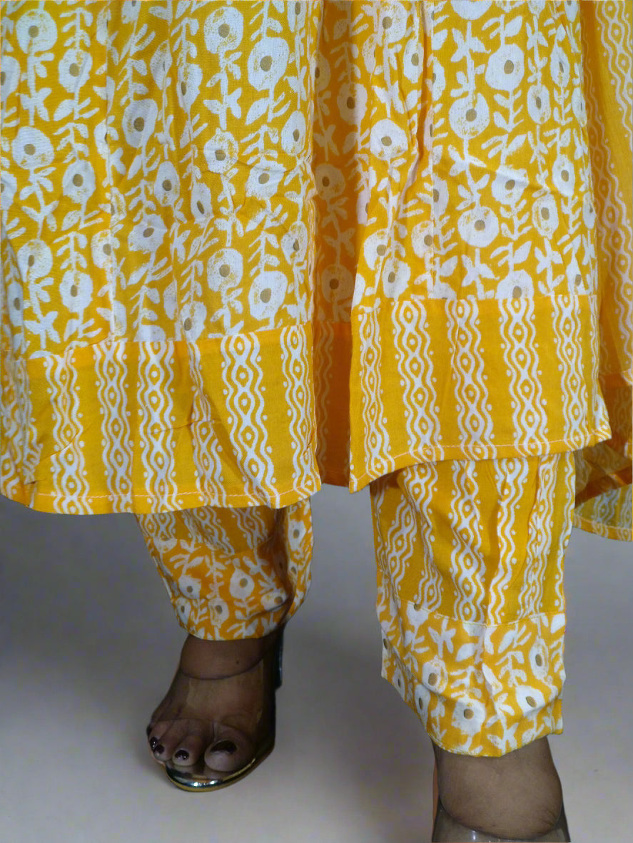 Taraana Three Piece A-Line Cut Kurti Set