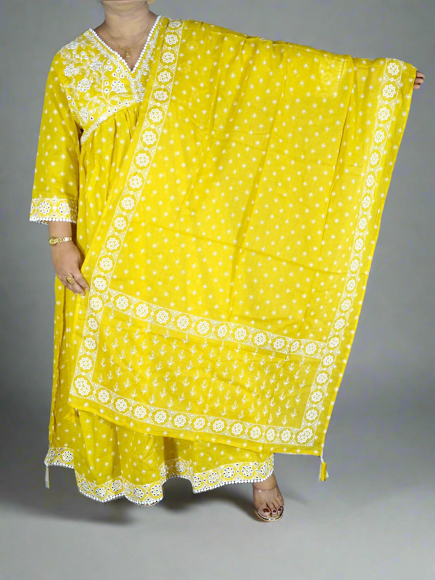 Taraana Three Piece Aaliya Cut Kurti Set