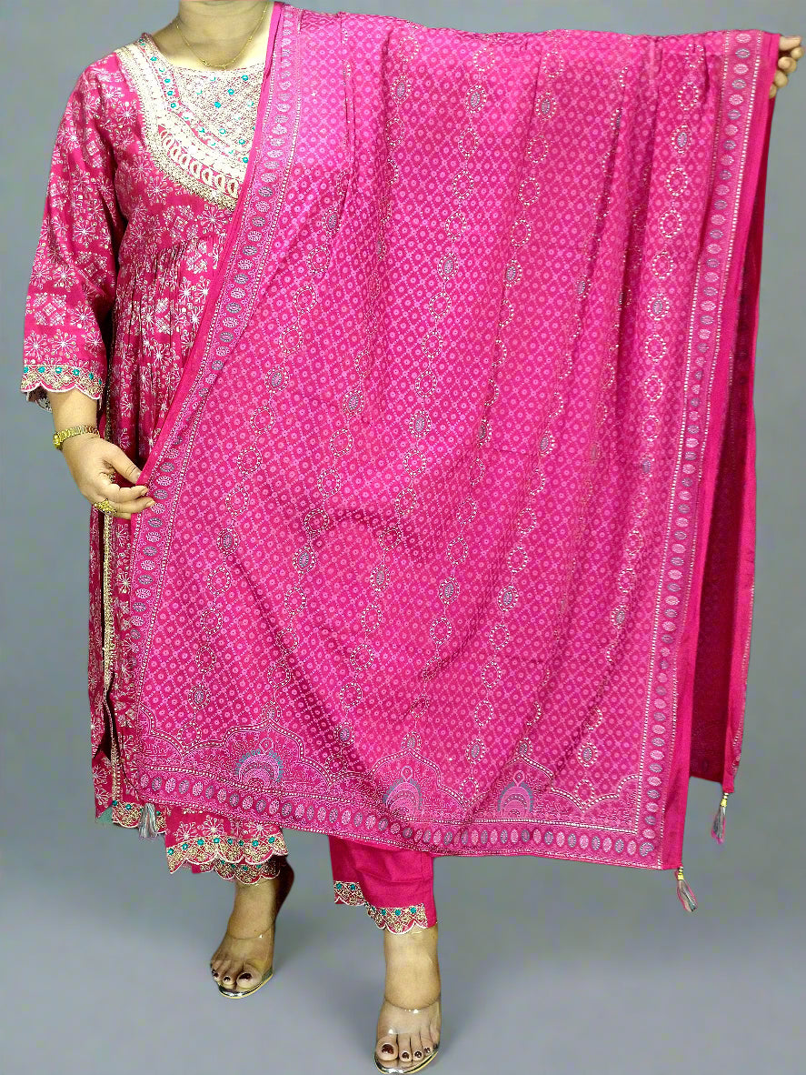 Saanvi Three Piece Naira Cut Kurti Set