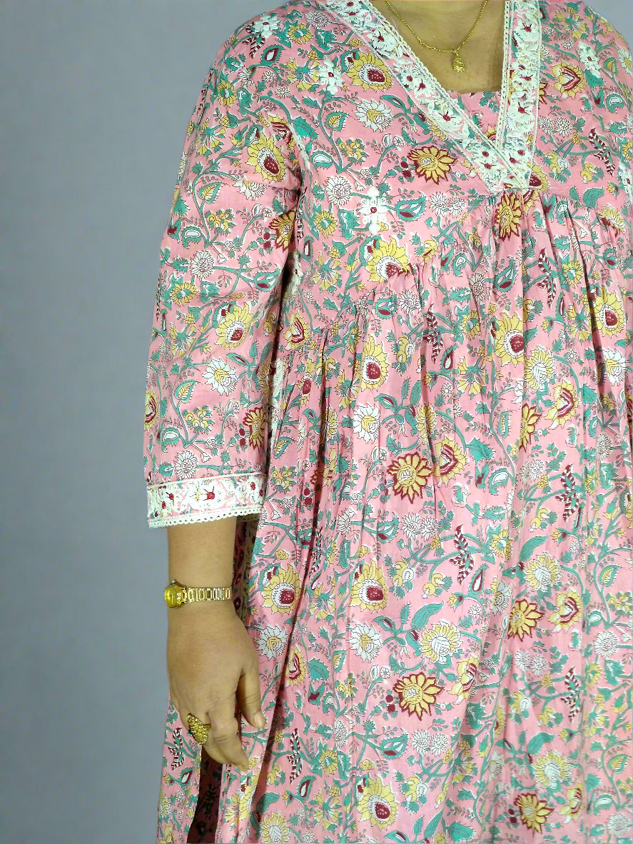 Saanvi Three Piece Aaliya Cut Kurti Set