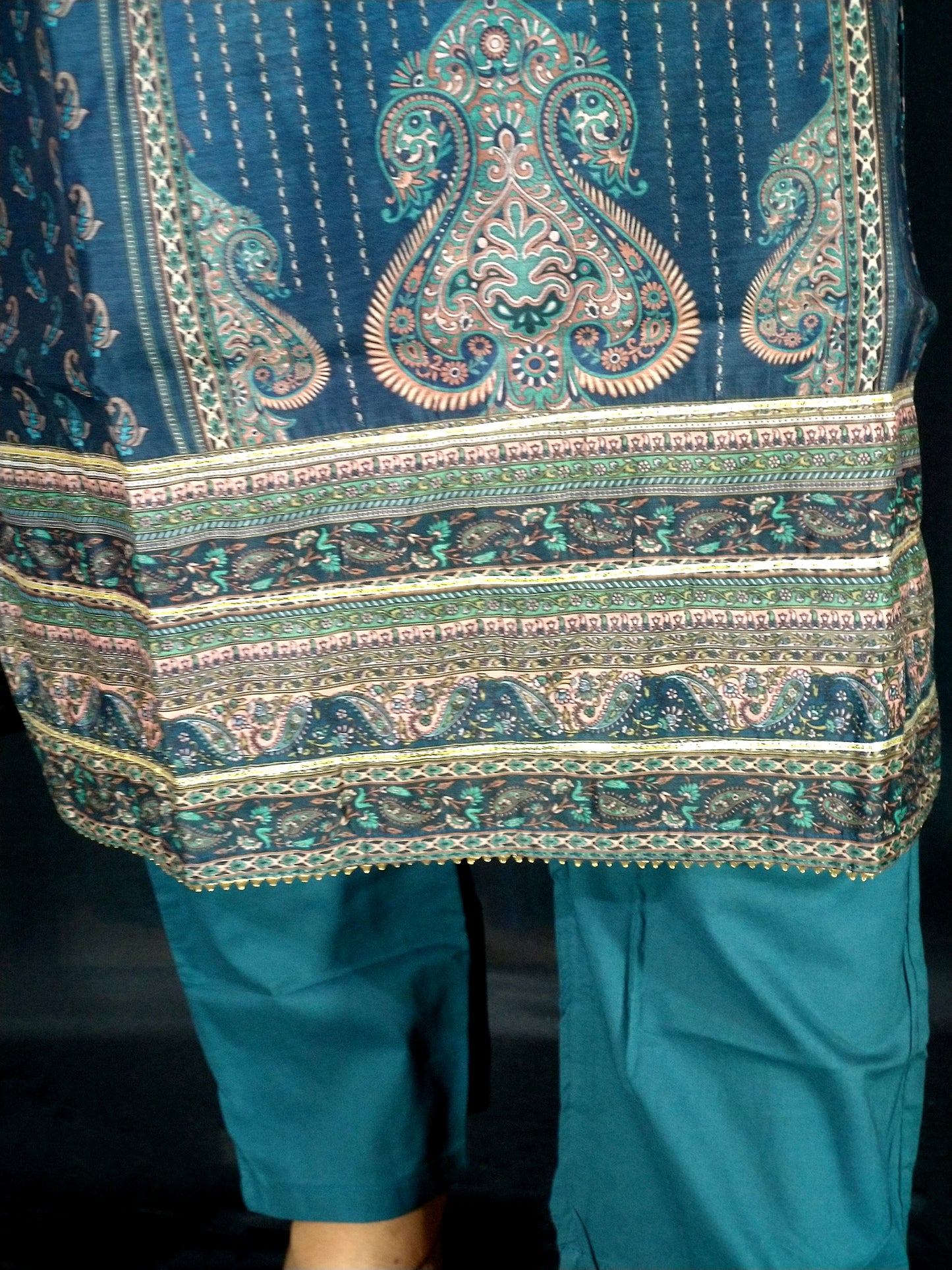 Ira Three Piece Straight Cut Kurti Set