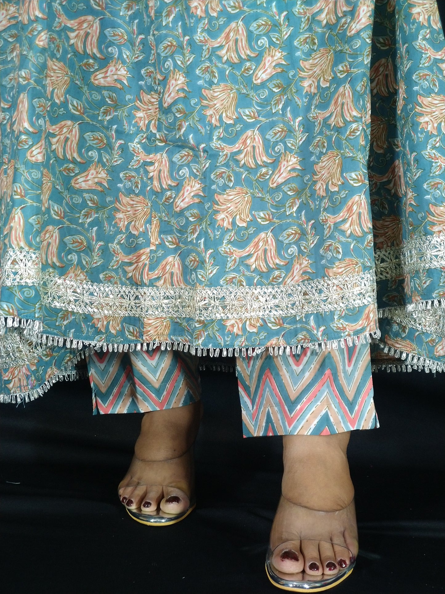 Niharika Three Piece Anarkali Cut Kurti Set