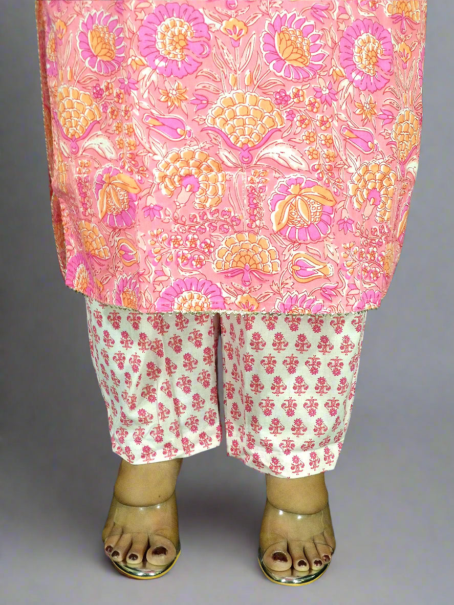 Saanvi Three Piece Straight Cut Kurti Set