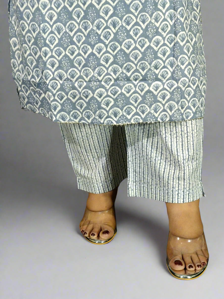 Meher Three Piece Straight Cut Kurti Set