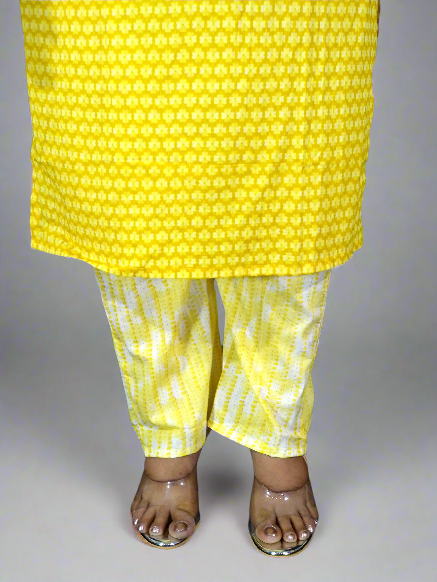 Taraana Three Piece Straight Cut Kurti Set