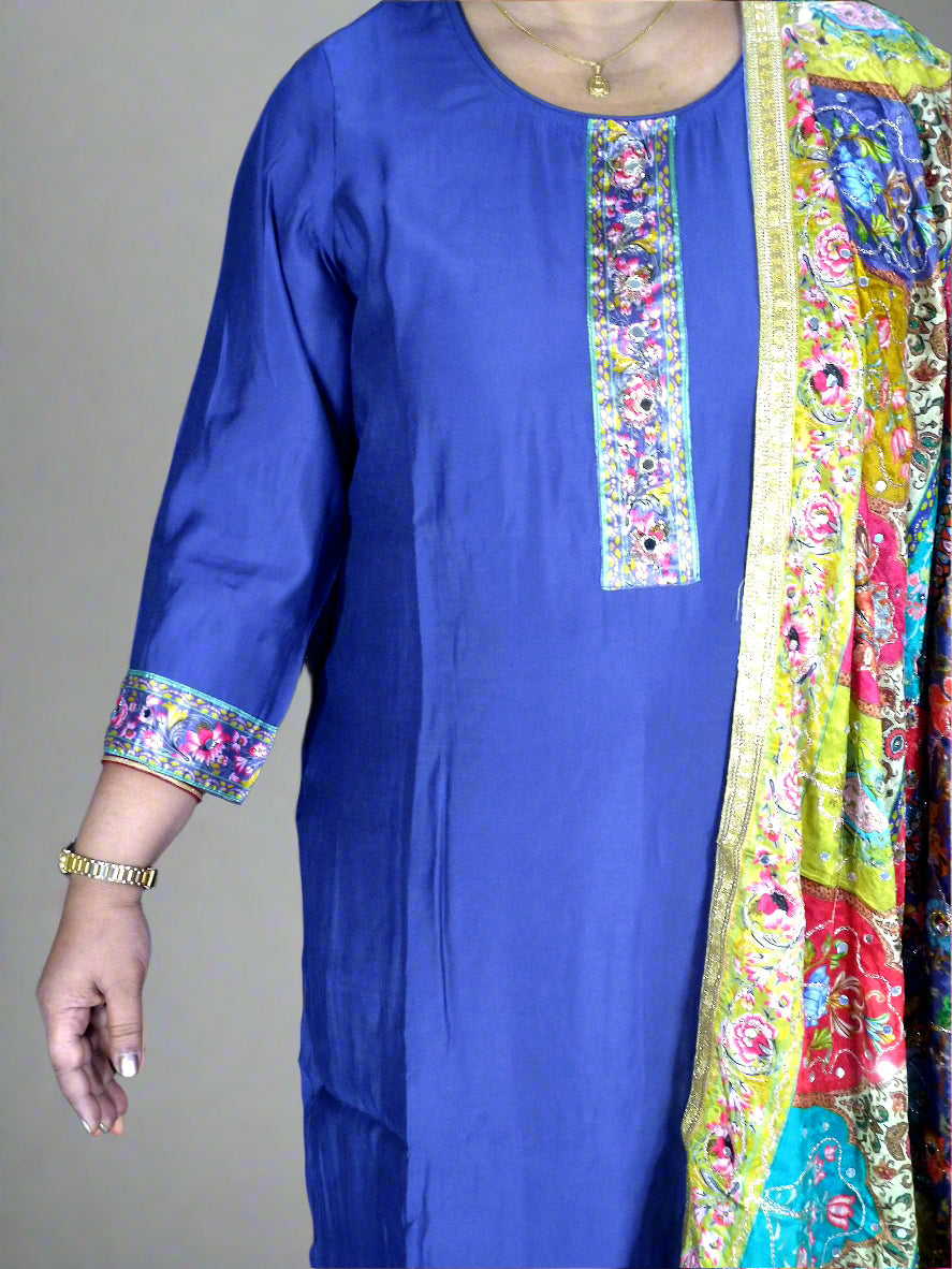 Neelam Three Piece Straight Cut Kurti Set