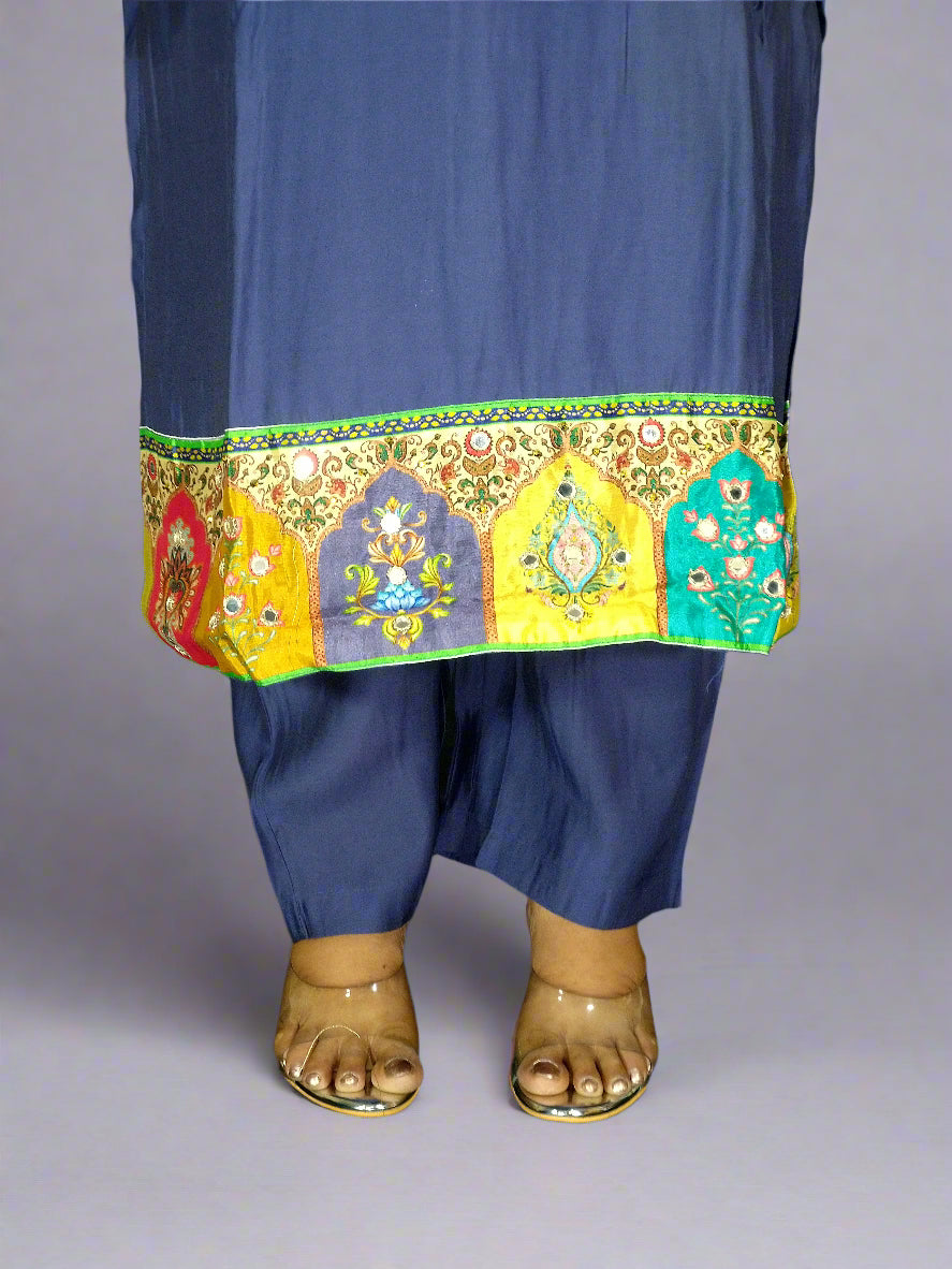 Neelam Three Piece Straight Cut Kurti Set