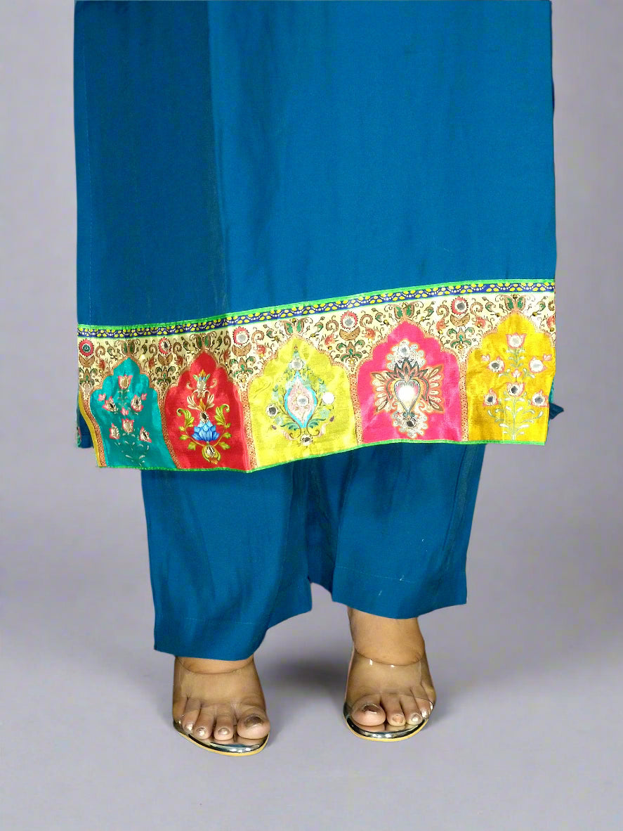Neelam Three Piece Straight Cut Kurti Set
