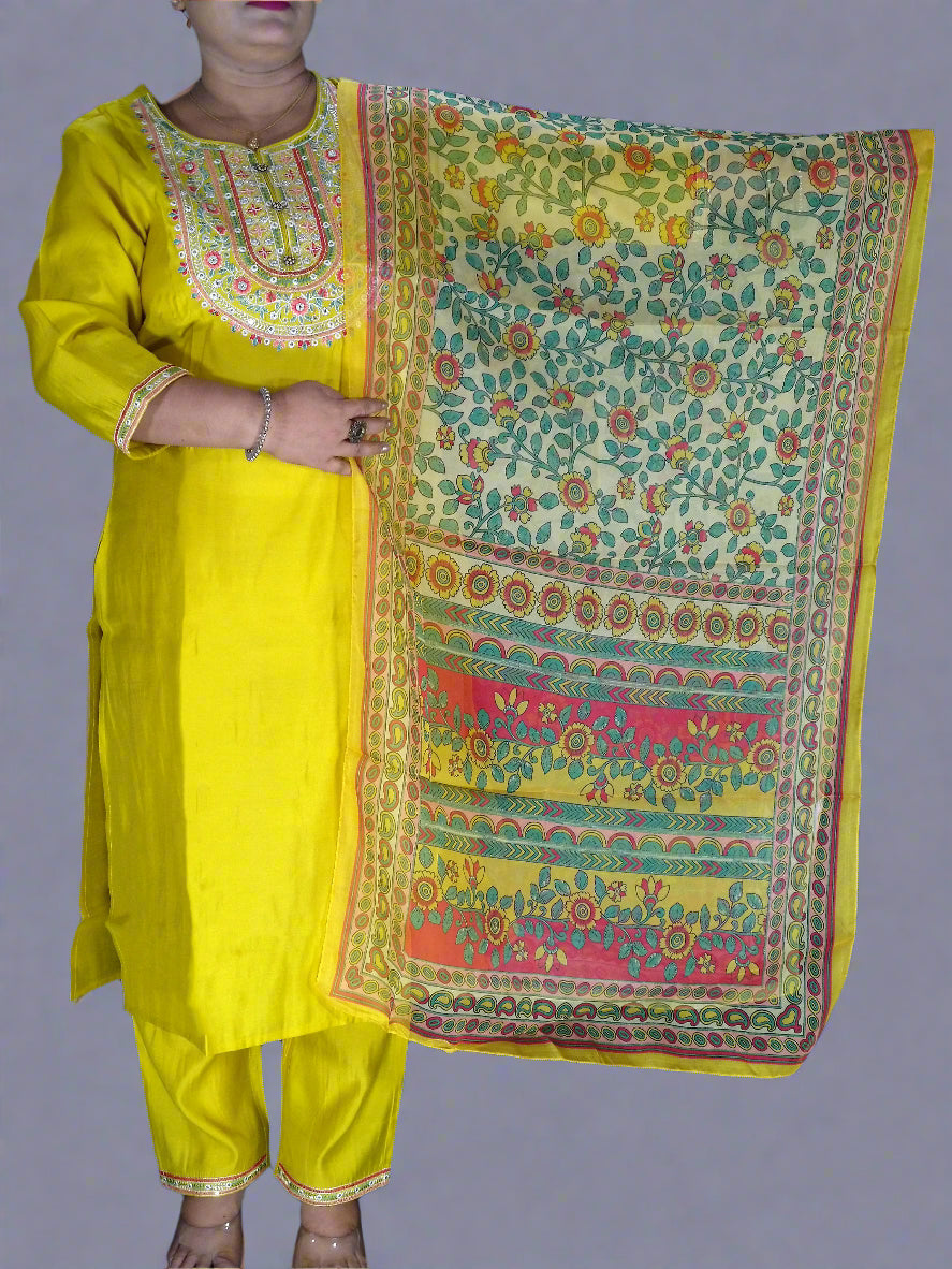 Taraana Three Piece Straight Cut Kurti Set