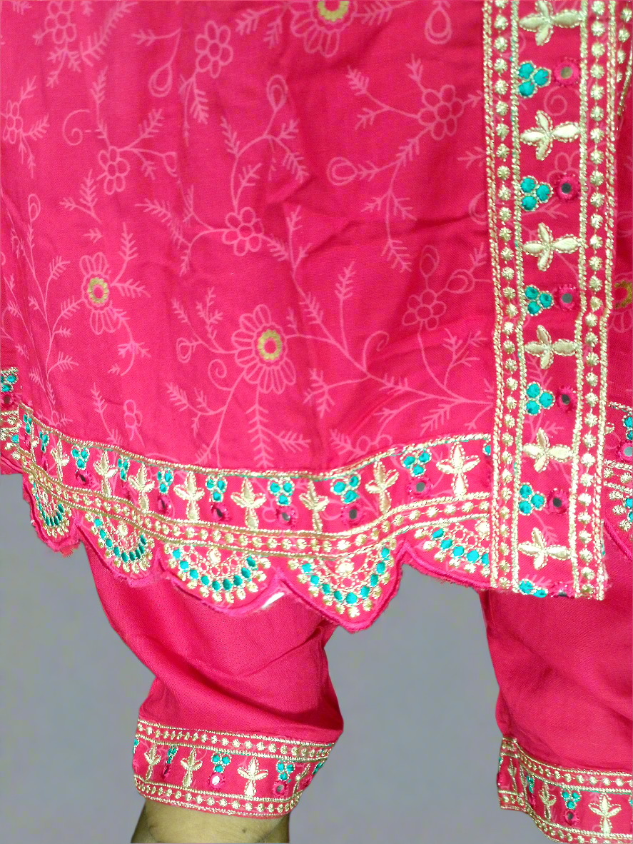 Devina Three Piece Naira Cut Kurti Set