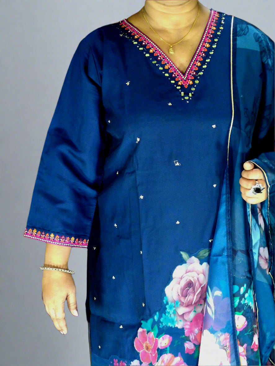 Neelam Three Piece Straight Cut Kurti Set