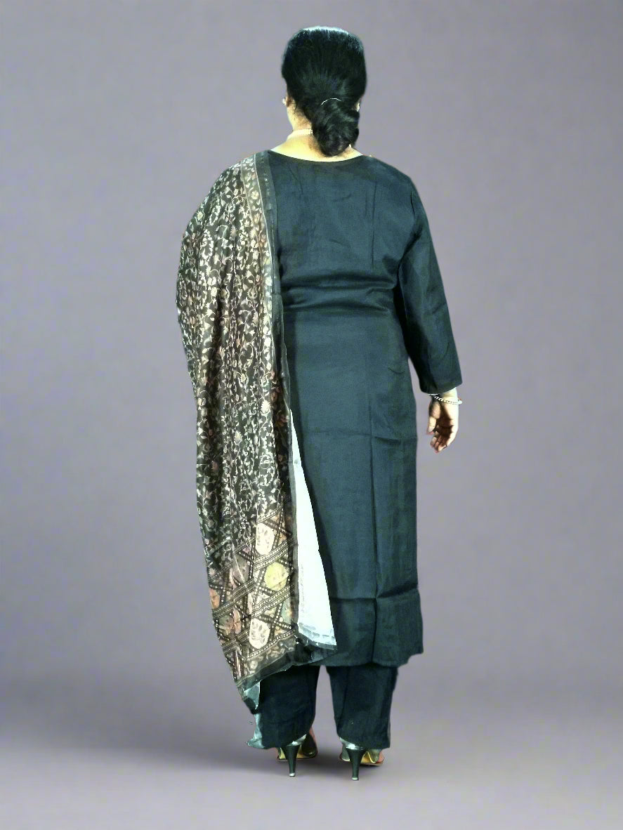 Shyam Three Piece Straight Cut Kurti Set