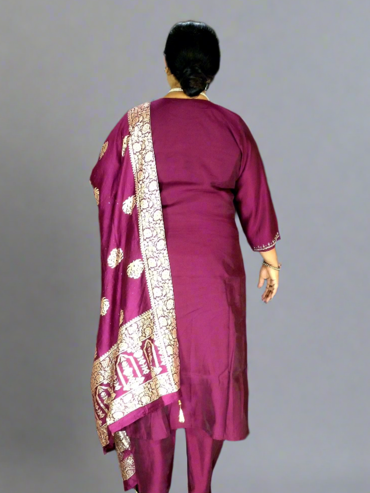 Esha Three Piece Straight Cut Kurti Set