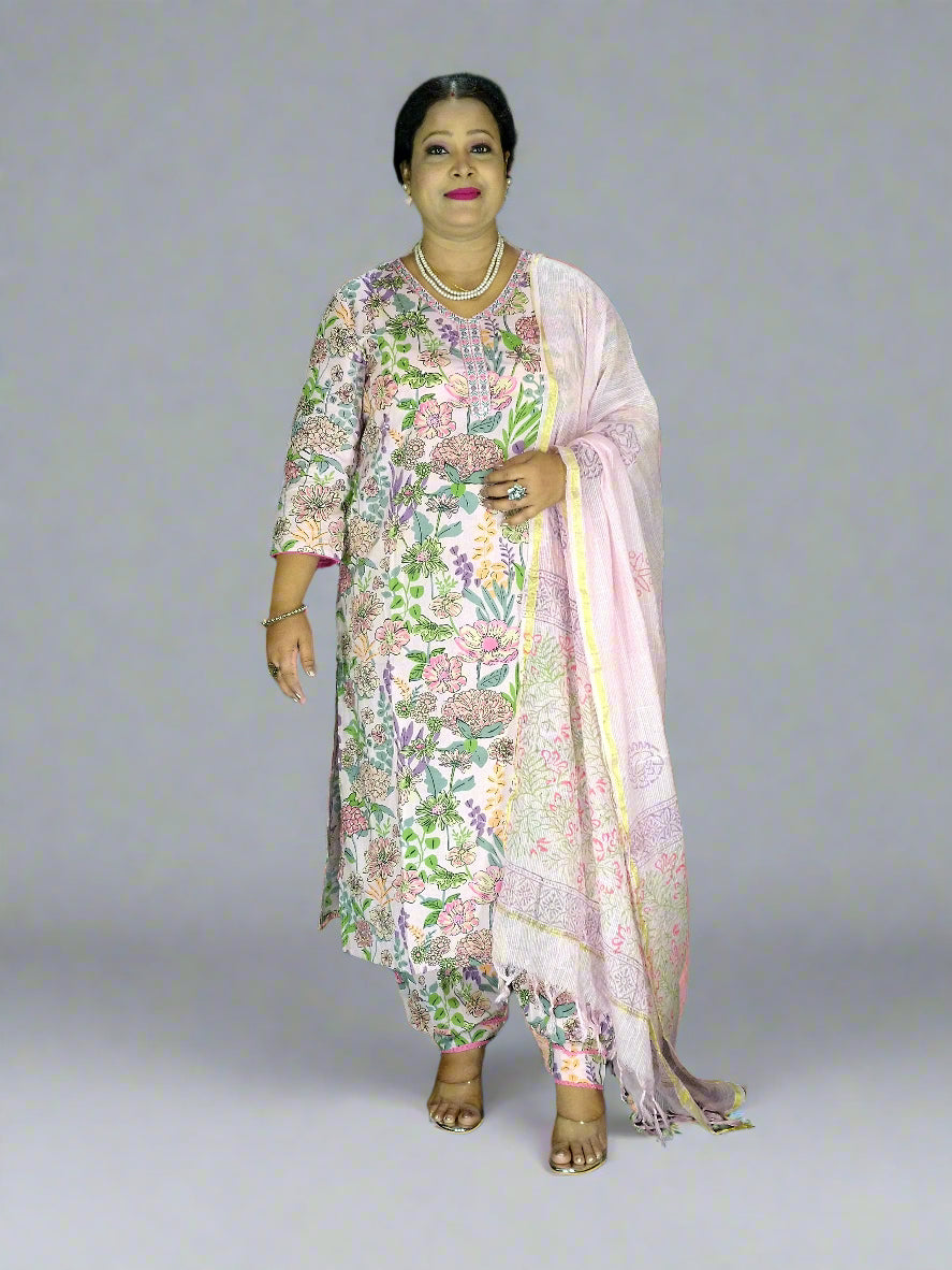 Saanvi Three Piece Straight Cut Kurti Set