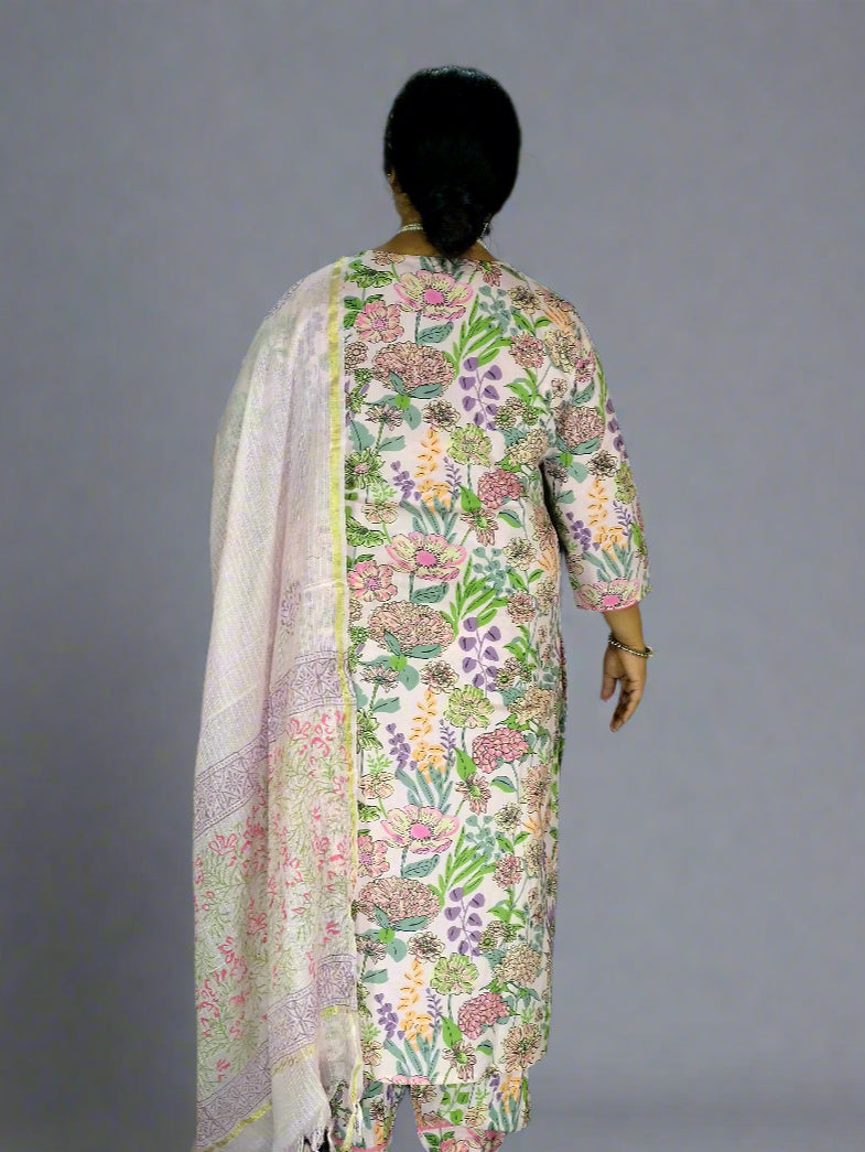 Saanvi Three Piece Straight Cut Kurti Set