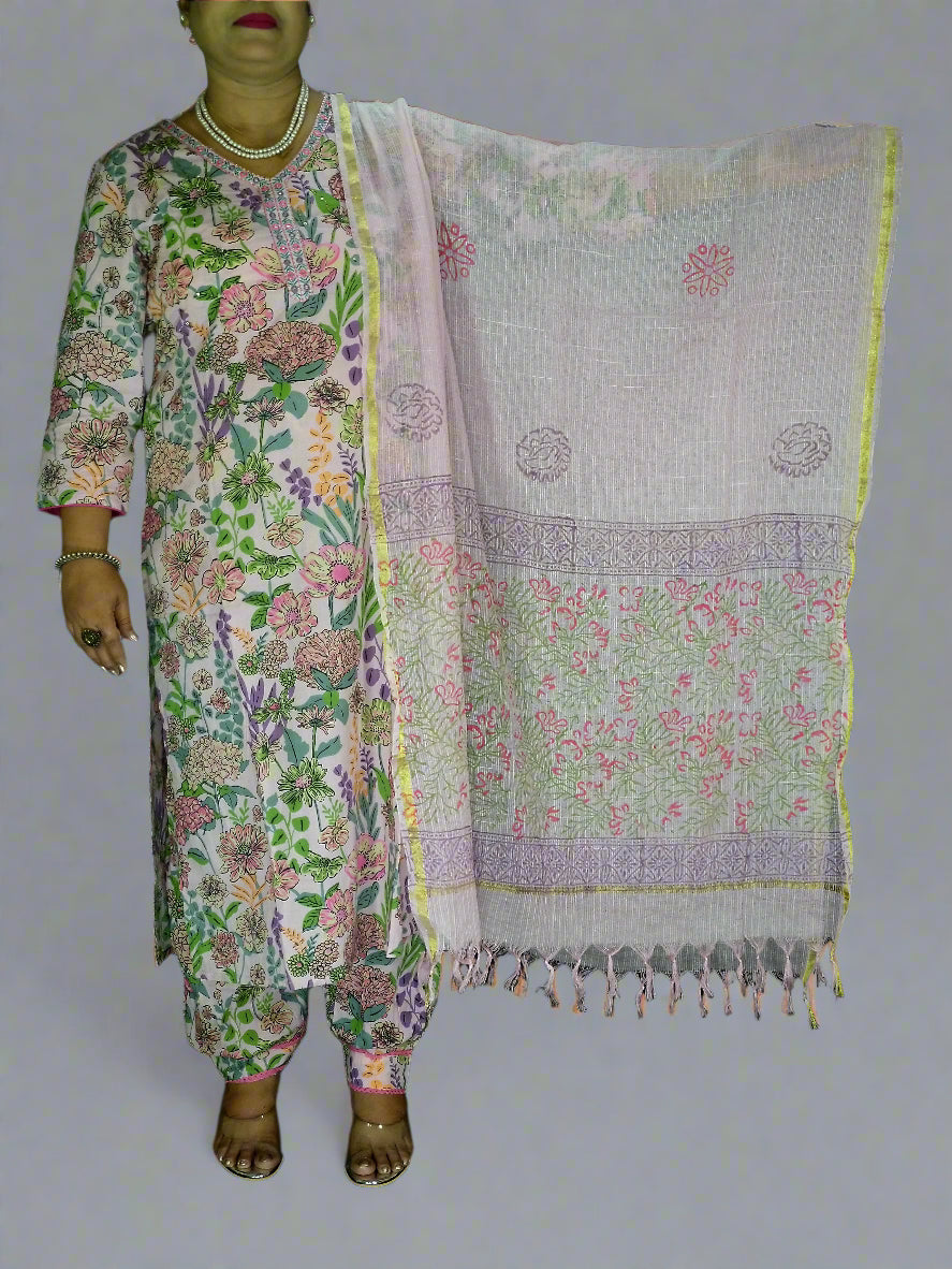 Saanvi Three Piece Straight Cut Kurti Set