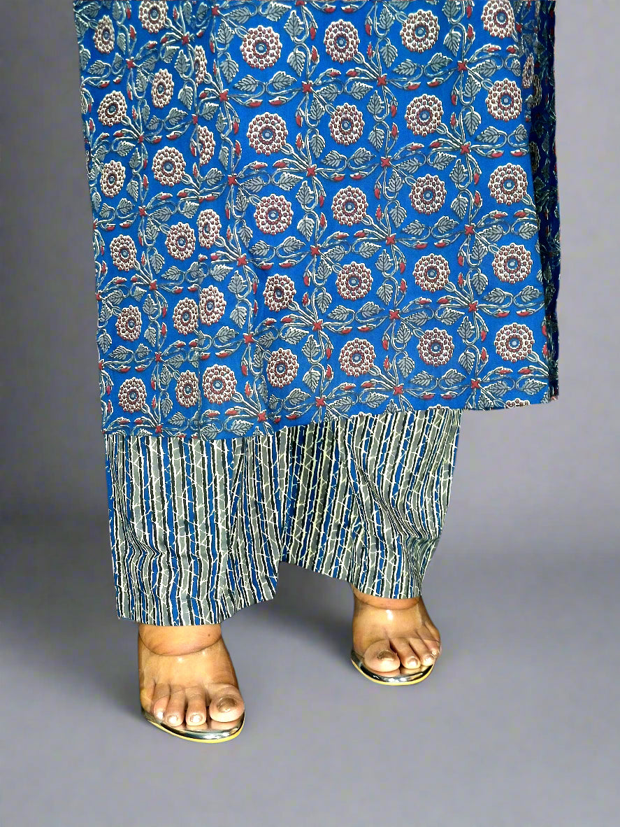Neelam Three Piece Straight Cut Kurti Set