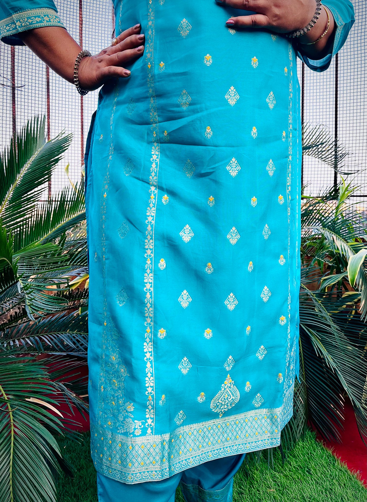 Vyoma Three Piece Straight Cut Kurti Set