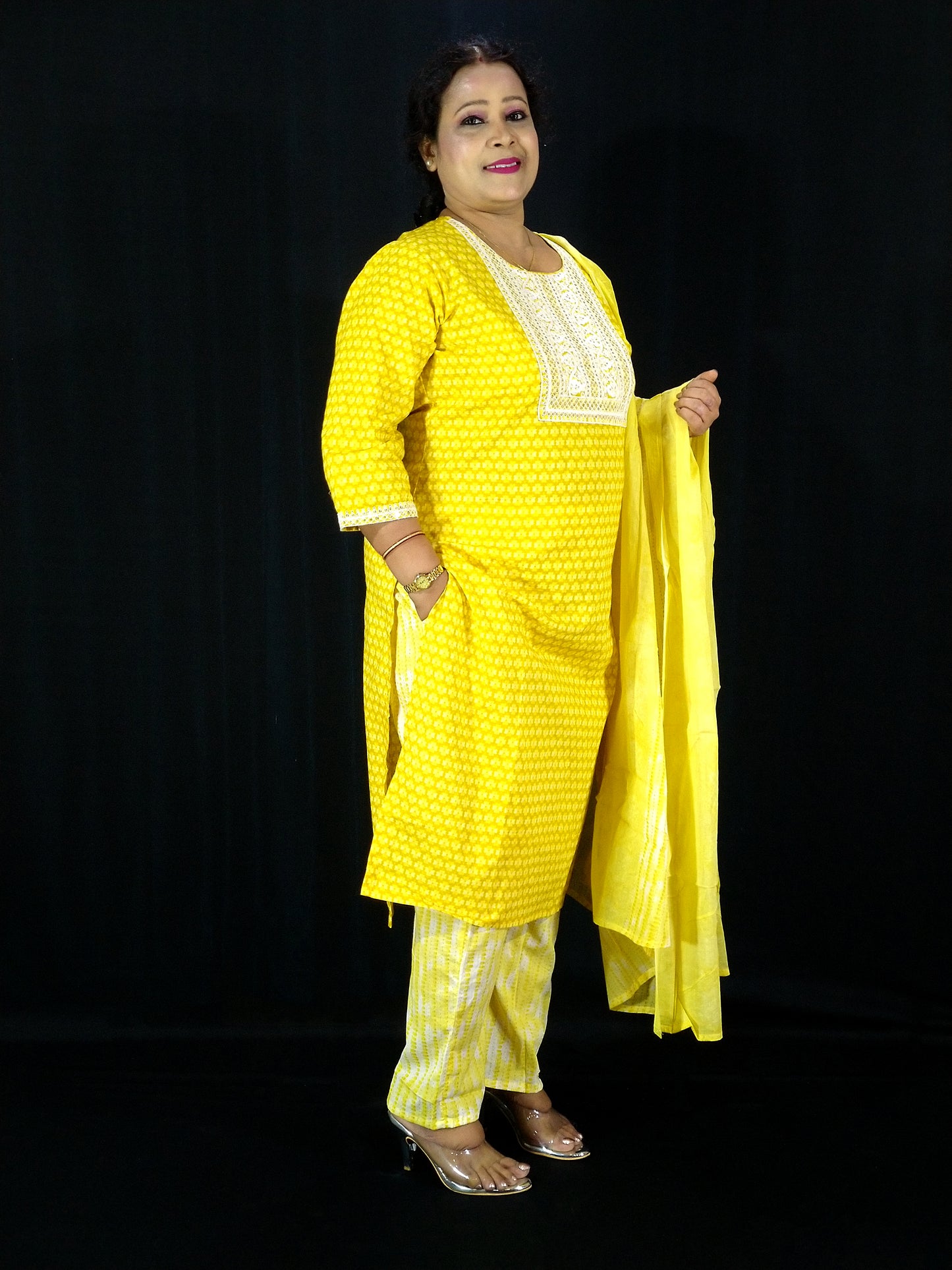 Taraana_Three Piece_Straight Cut_Kurti Set