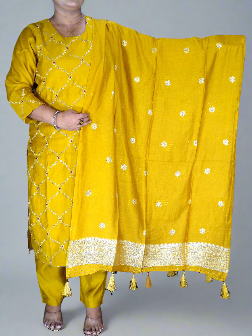 Harini Three Piece Straight Cut Kurti Set